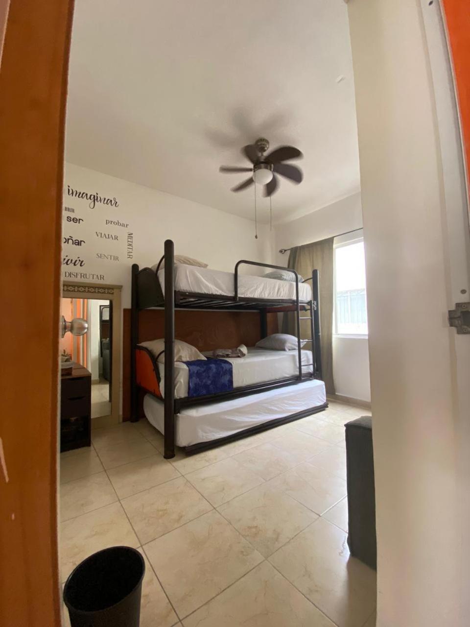 En Fraccionamiento Privado 6 Personas Con Piscina Cerca De La Playa Apartamento